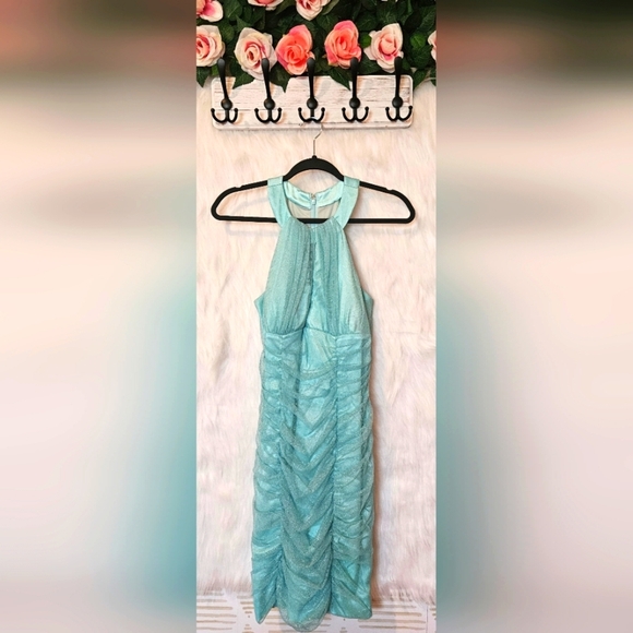Le Chateau Mermaid Blue Ruched Halter Dress - Picture 1 of 8